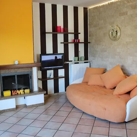 Ferienhaus Tranquility In The Center Of Lazise, Neraby The *